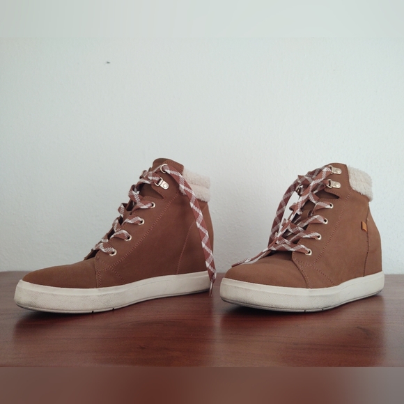 Dr. Scholl's Women's Madison Wedge Ankle Boot - Picture 4 of 6